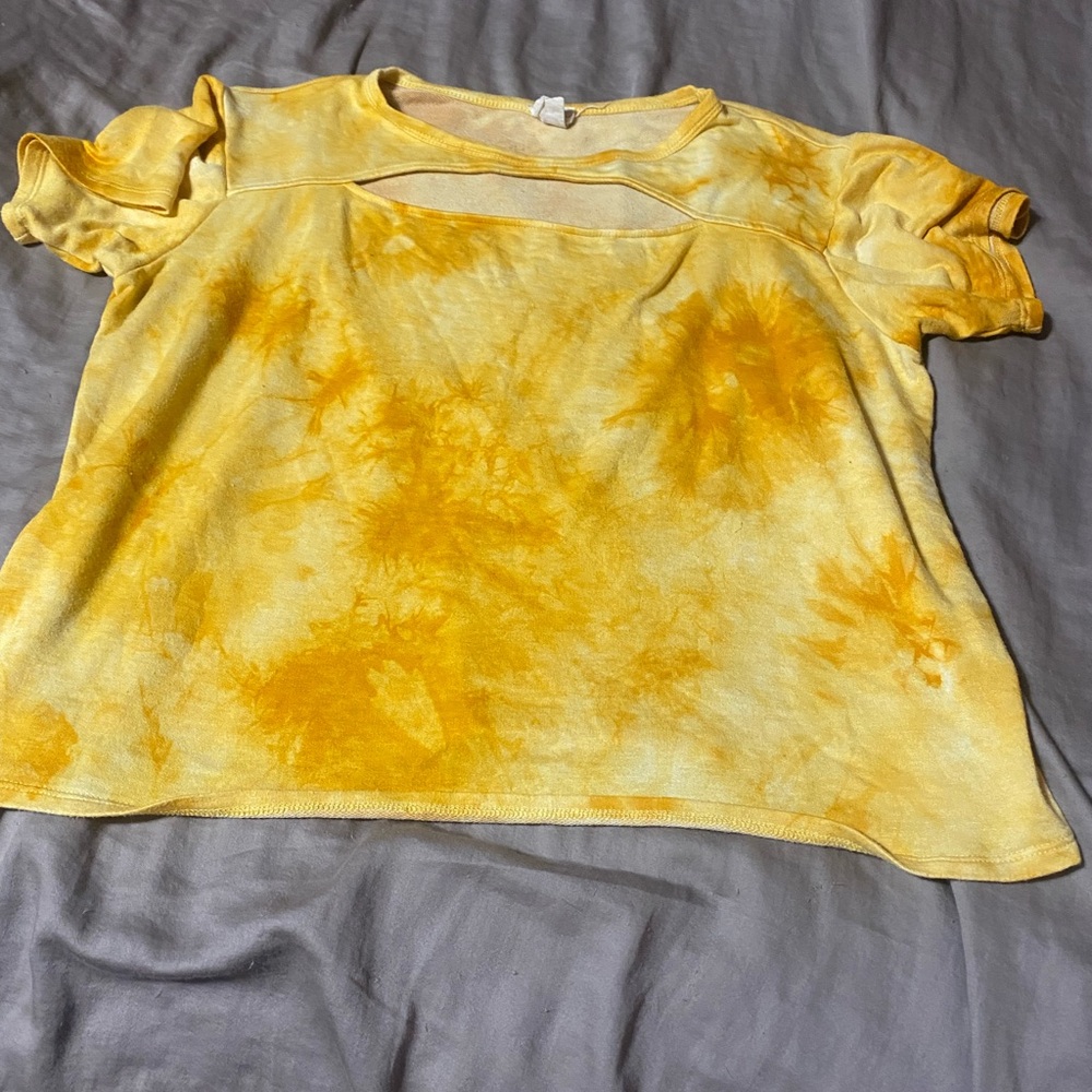 Fantastic Fawn Sunburst Tie-Dye‎ Blouse